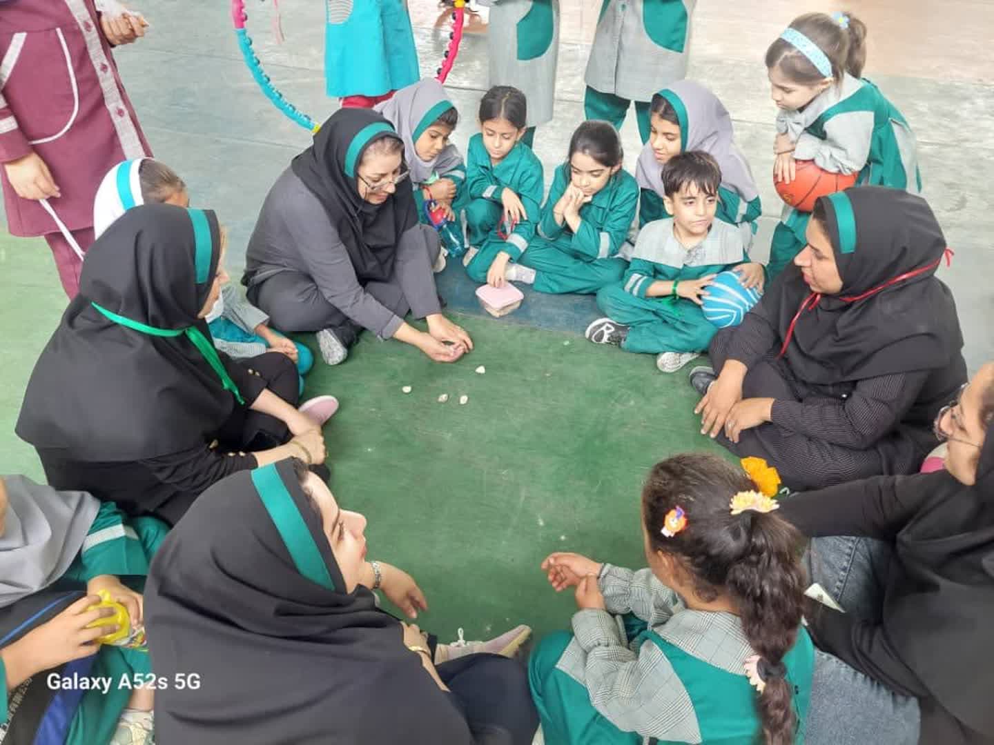 پیش دبستانی ودبستان شادی